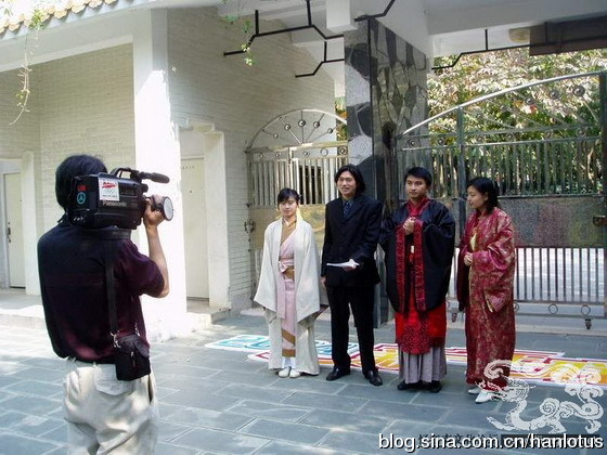 [转载]恢复汉服十年风雨路——汉流莲视觉之践行篇（二）