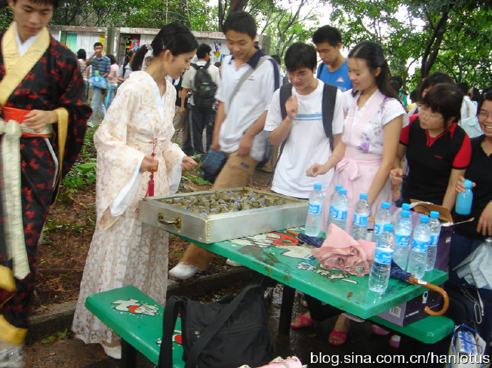 [转载]恢复汉服十年风雨路——汉流莲视角之践行篇（五）