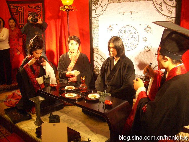 [转载]恢复汉服十年风雨路——汉流莲视角之践行篇（五）